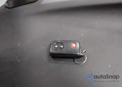 2011 Toyota Prius Two из США, поврежденный, VIN JTDKN3DU1B0258166